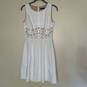 Ark & Co Laser-Cut Ivory Dress Size S